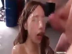 Cumshot อาบน้ำ