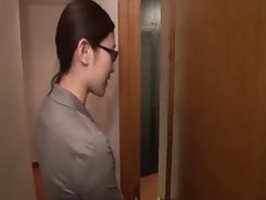 아마추어 큰 가슴 입으로 못쓰게 만들다 일본어